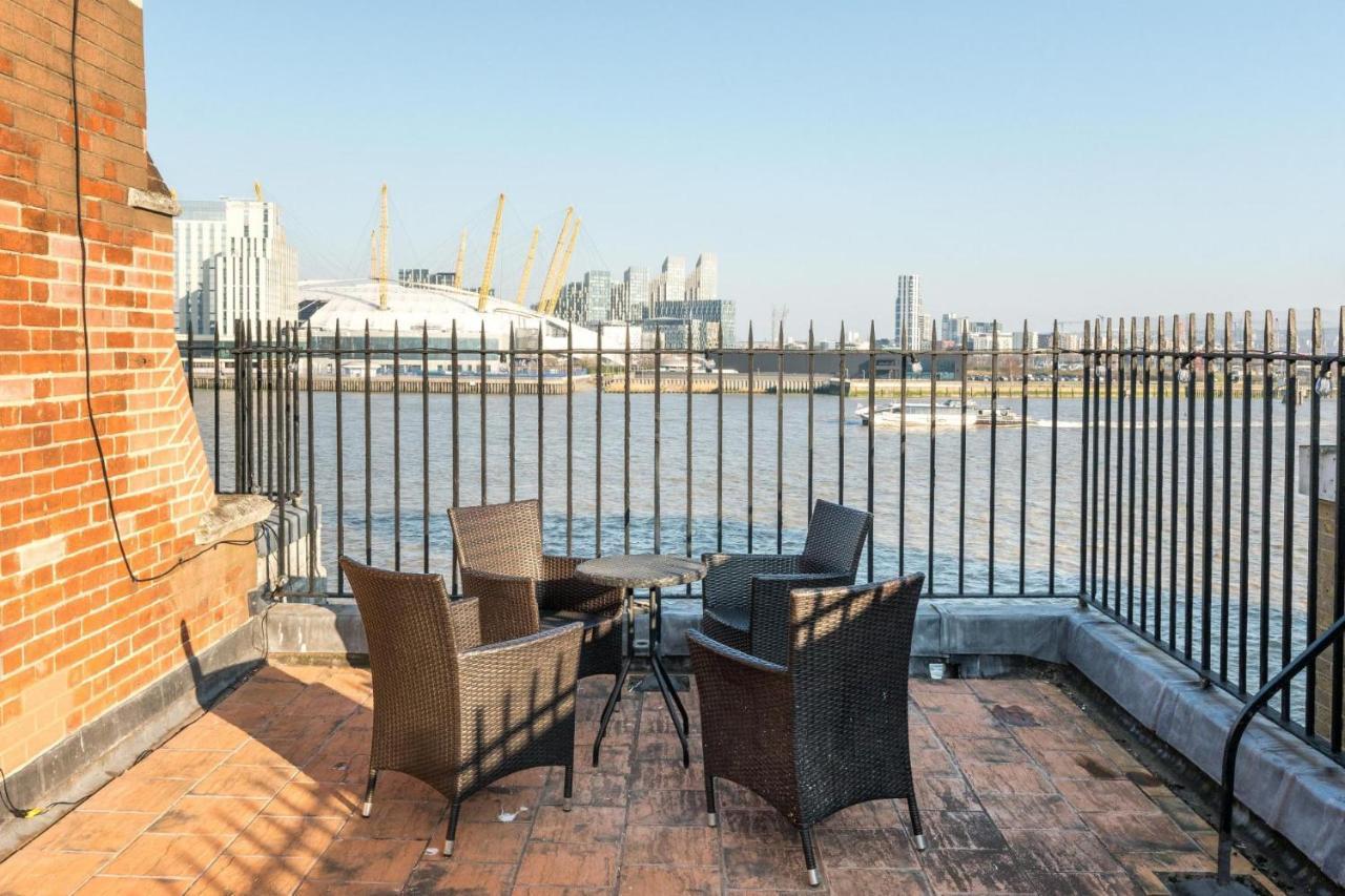 Appartement Stunning 3bd Riverside Flat Communal Roof Terrace Londen