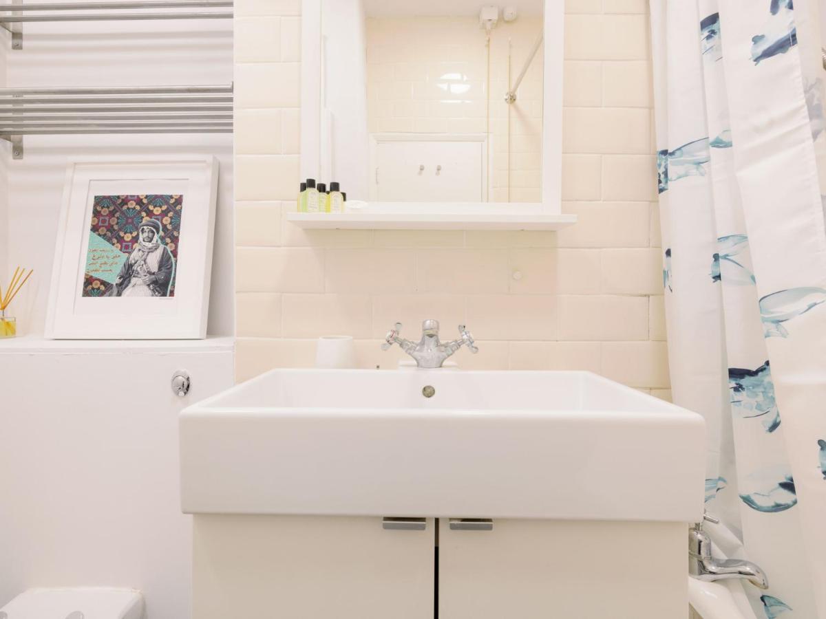 Appartement Pass The Keys - Comfy Flat In The Hart Of Central Londen