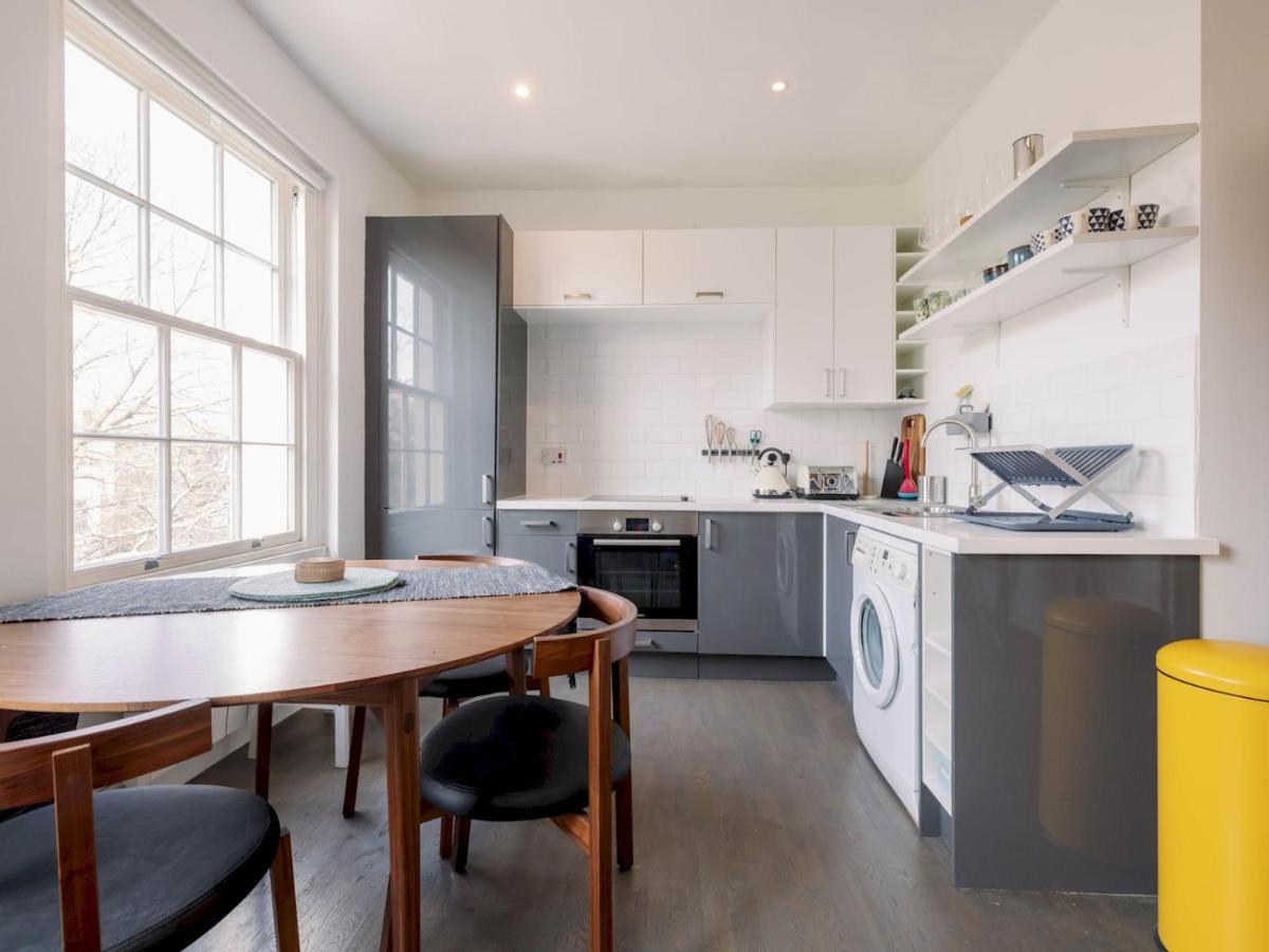 Appartement Pass The Keys - Comfy Flat In The Hart Of Central Londen