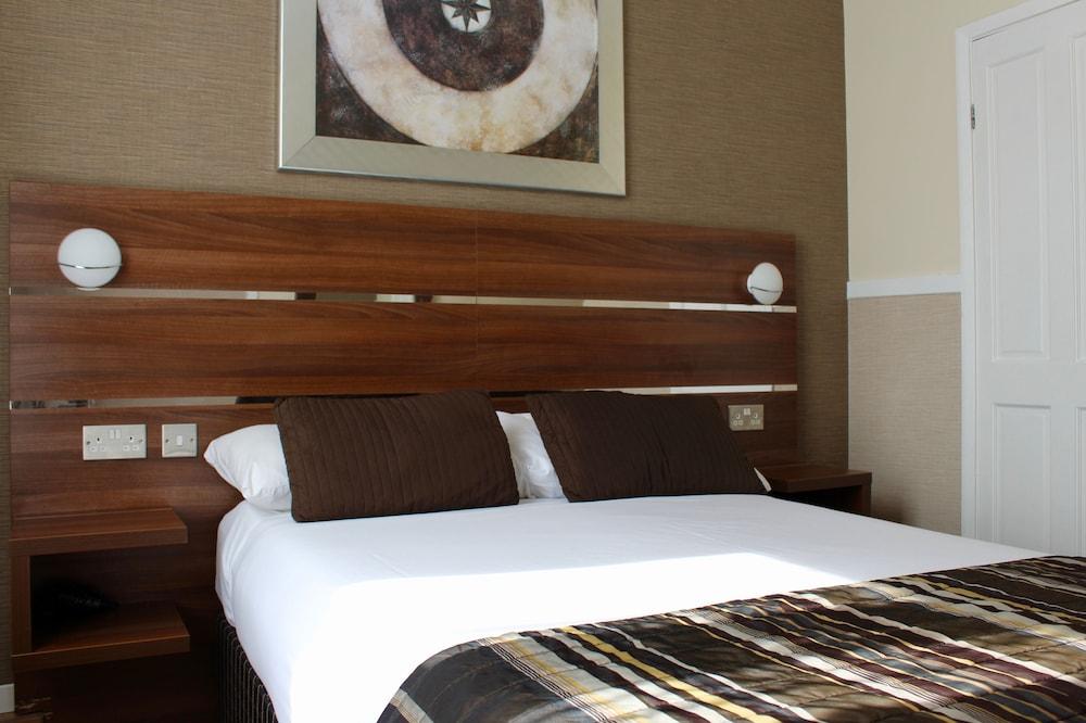Huttons Hotel, Victoria 3* Londres