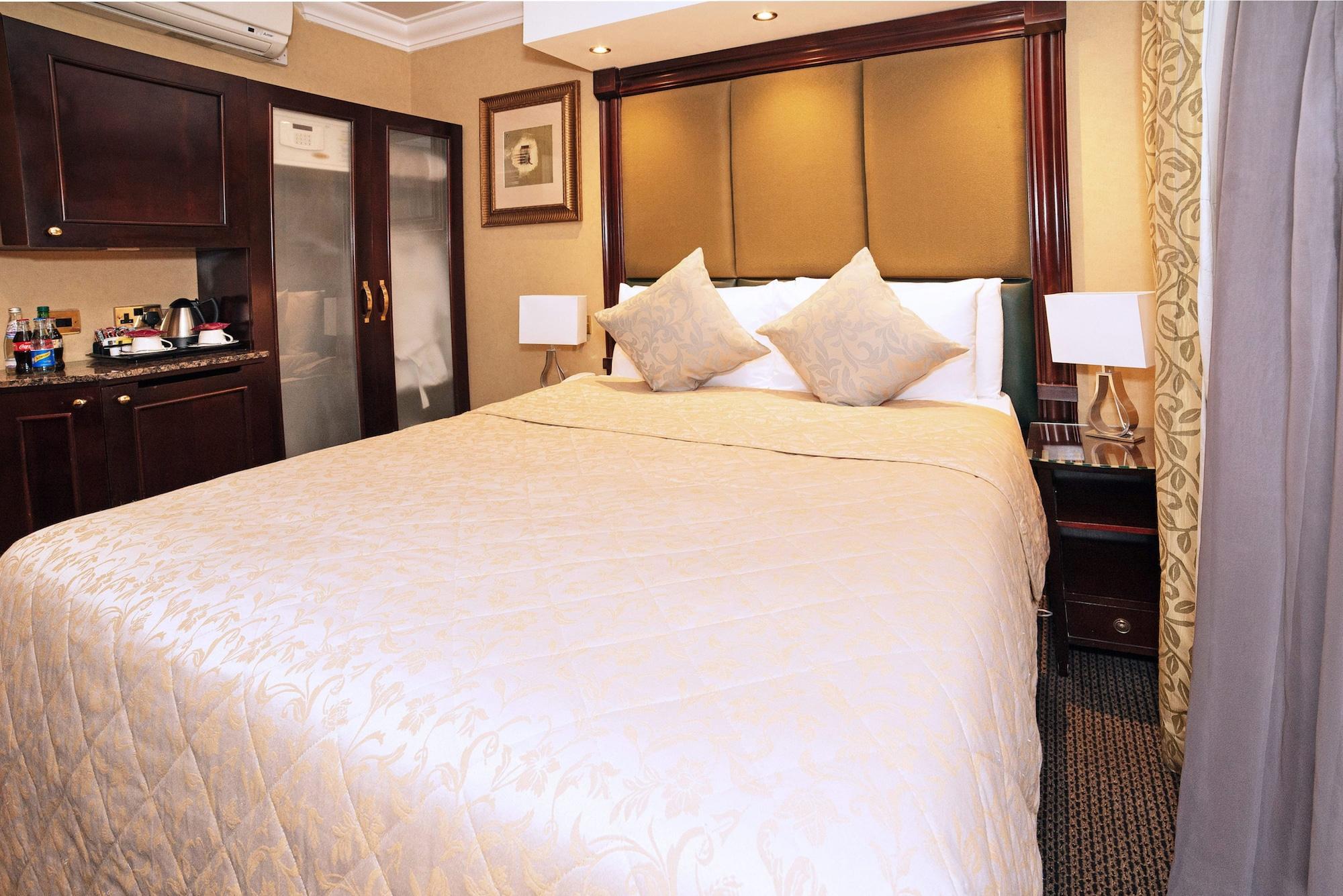 Hotel The Premier Notting Hill 4*