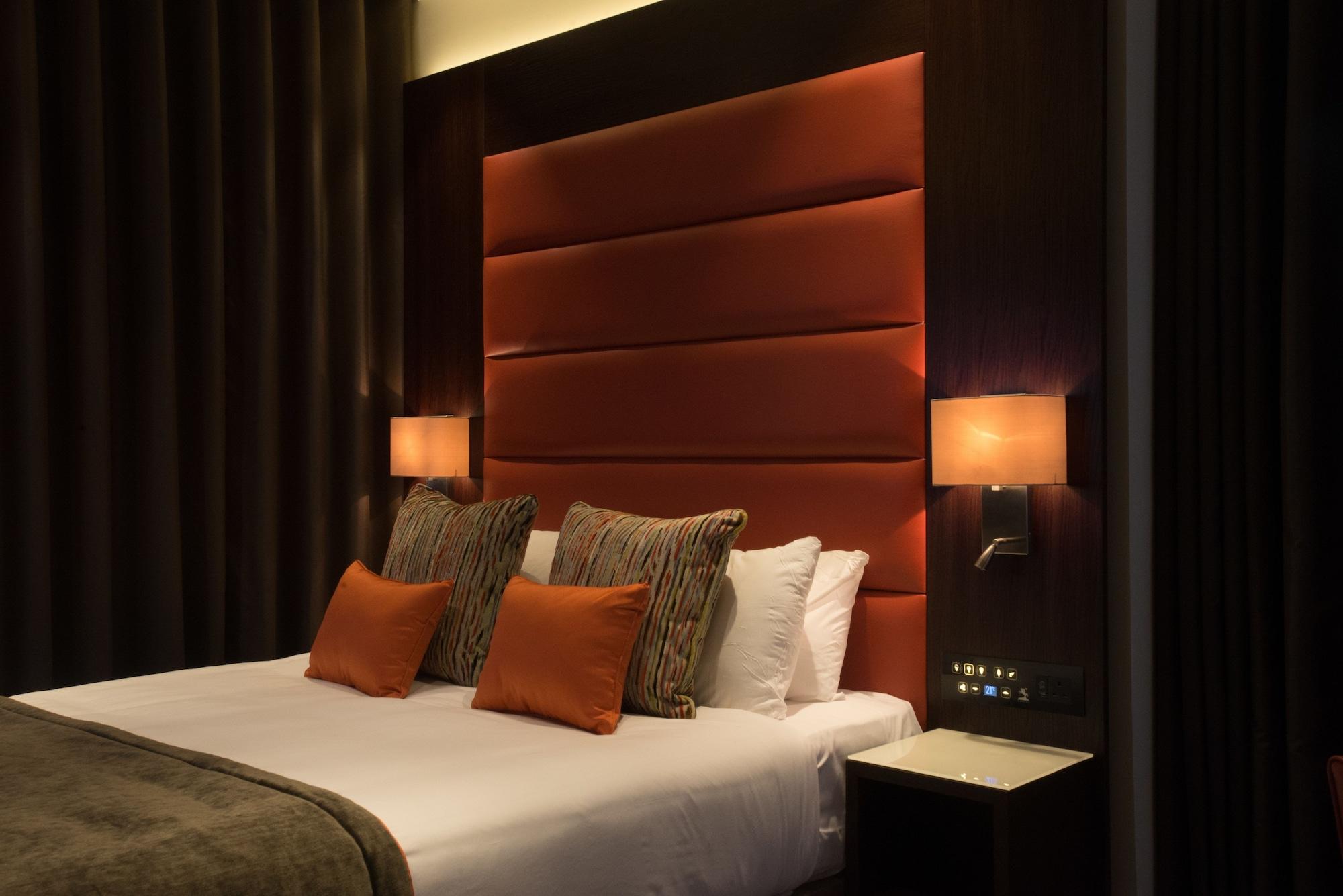 St George's - Wembley 4* Londres