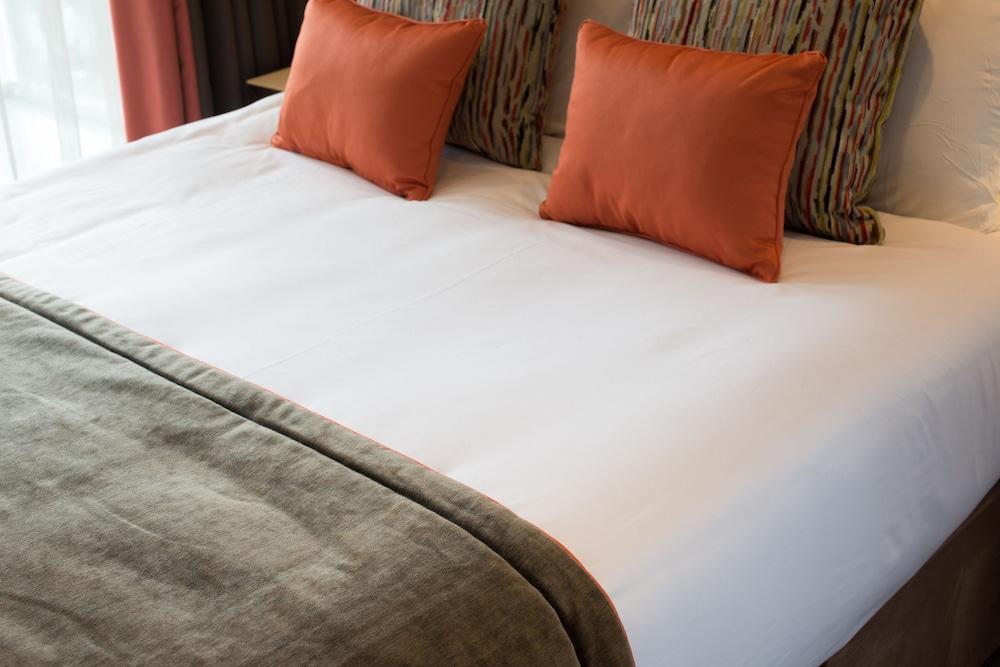 St George's - Wembley Hotel 4*