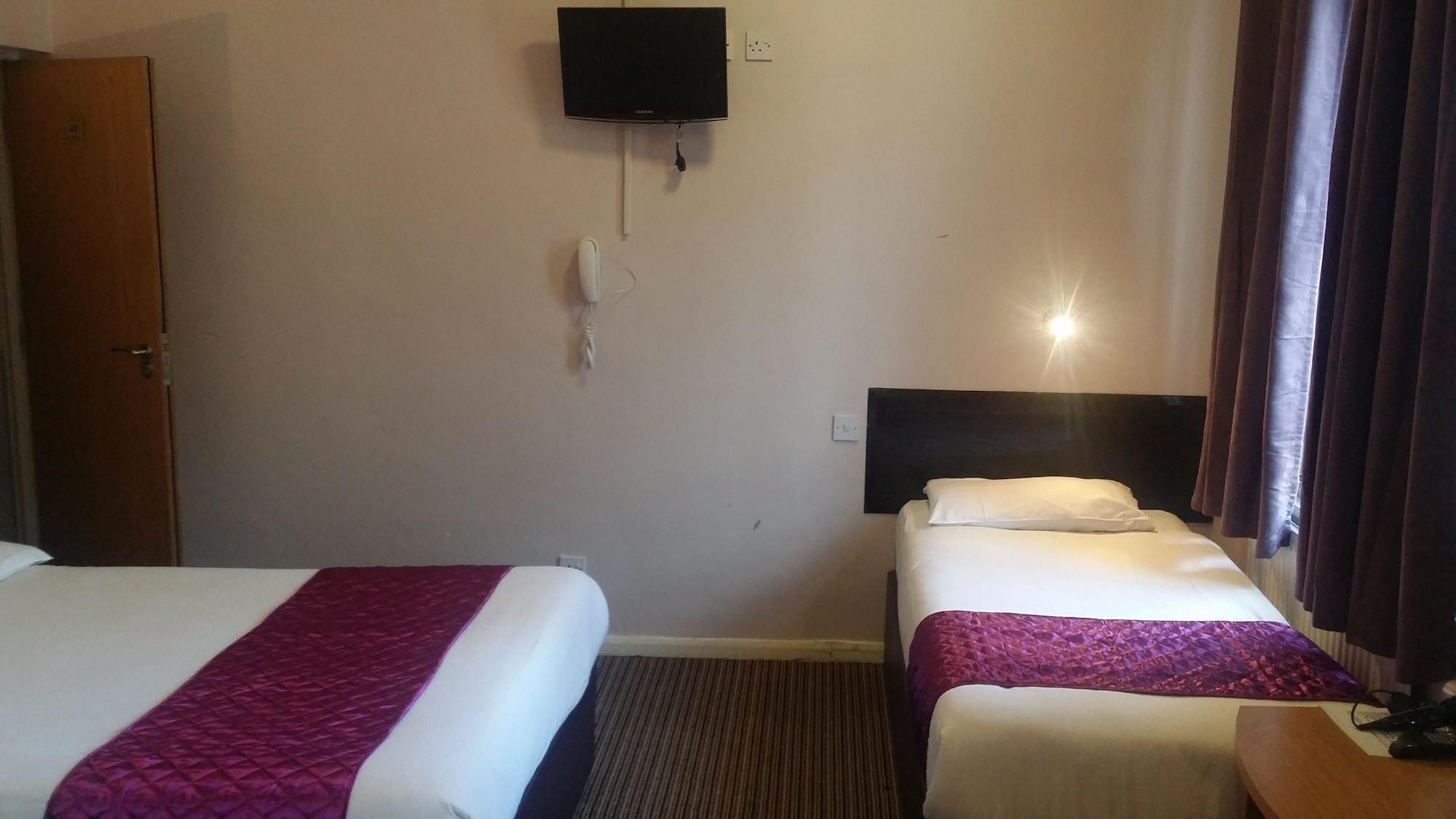 Hotel Arriva 2*