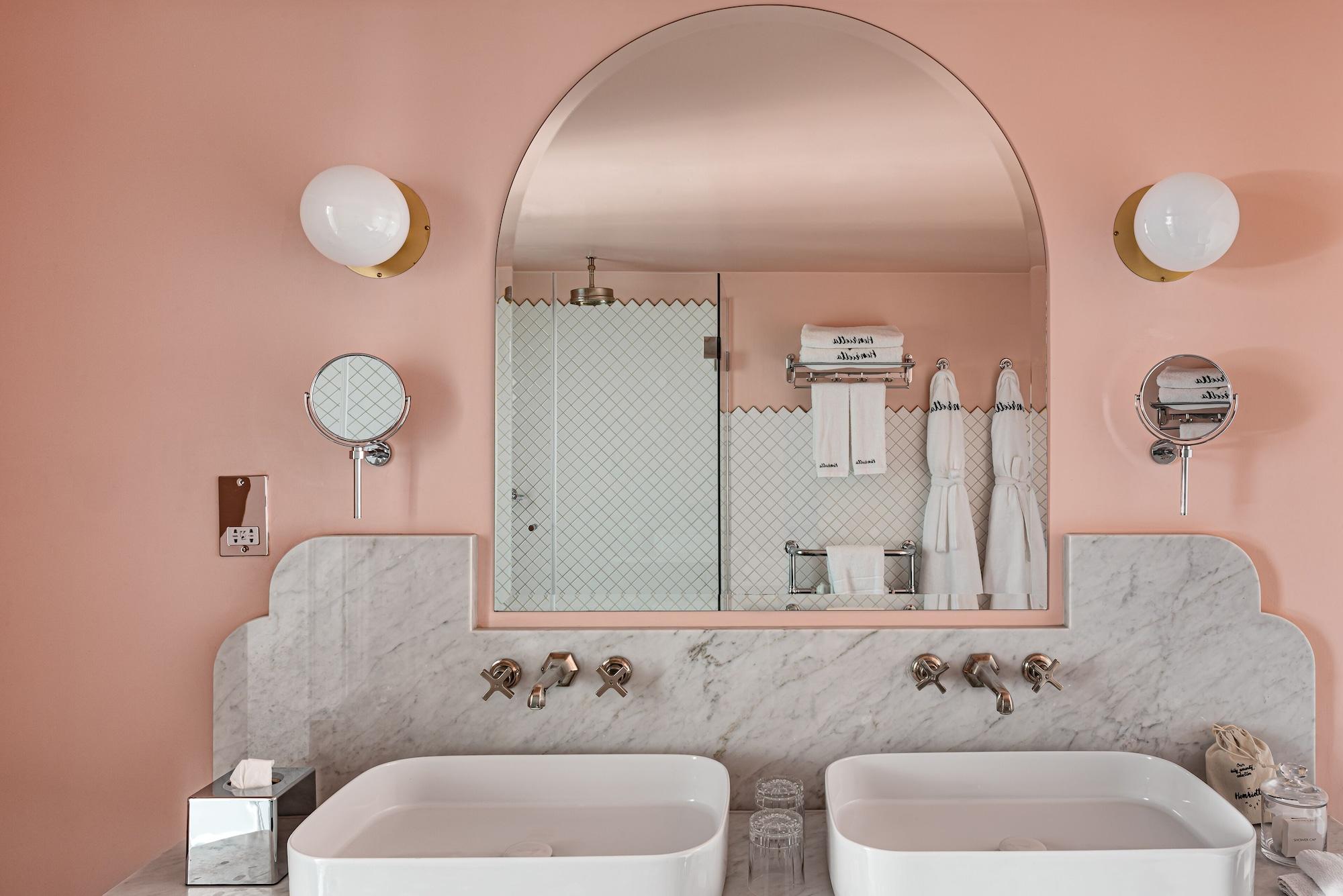 The Henrietta Hotel 4*