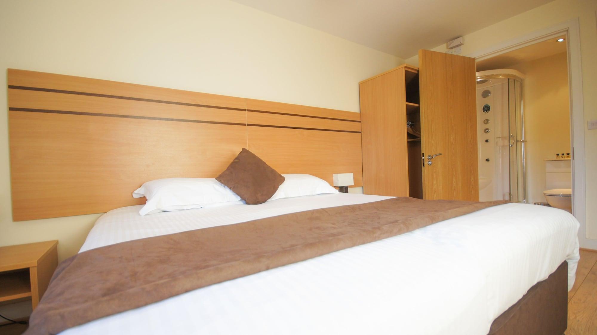 Crompton Court Apartamento
