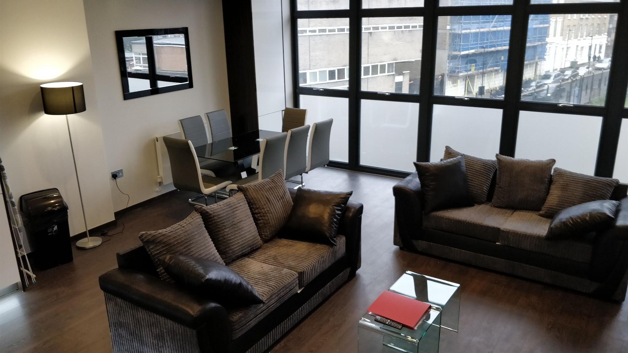 Access Tower Hill Appartement *