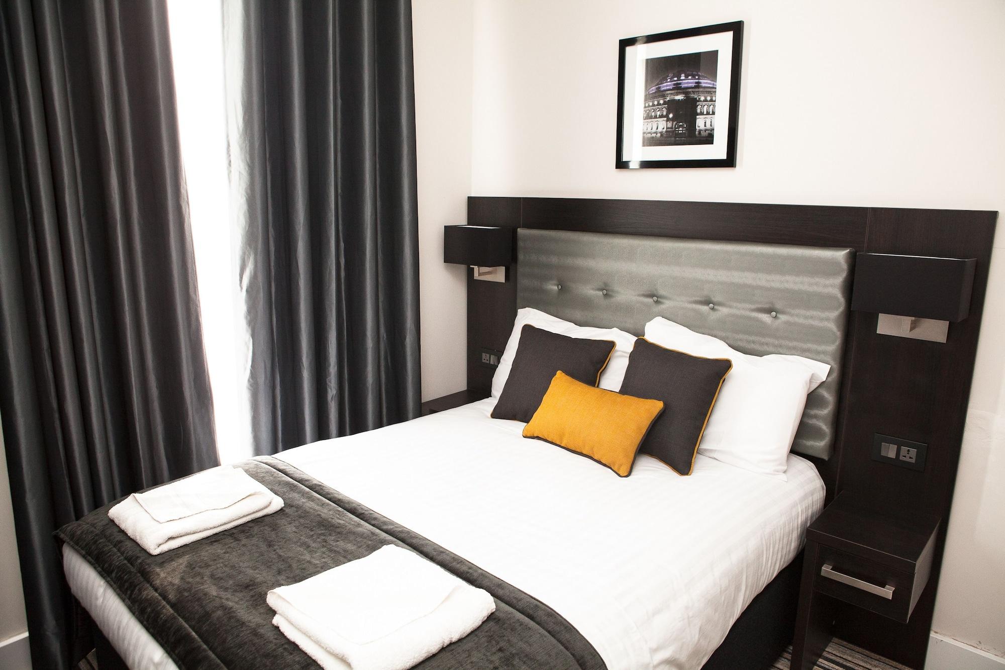 Hotel The Tudor 3*