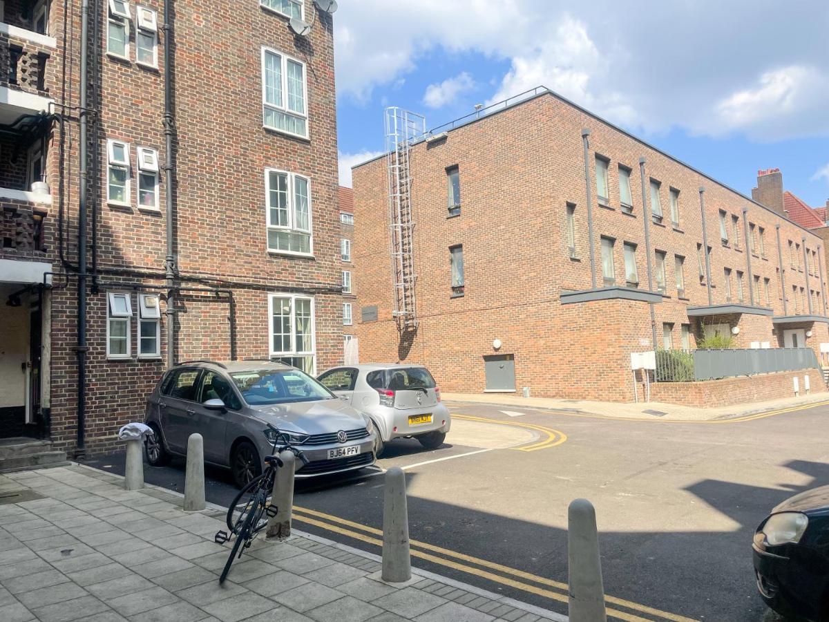 Flat 76 Felbridge House Apartamento Londres