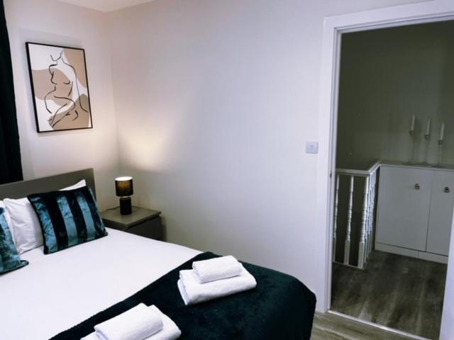 2 Bedroom Serviced *