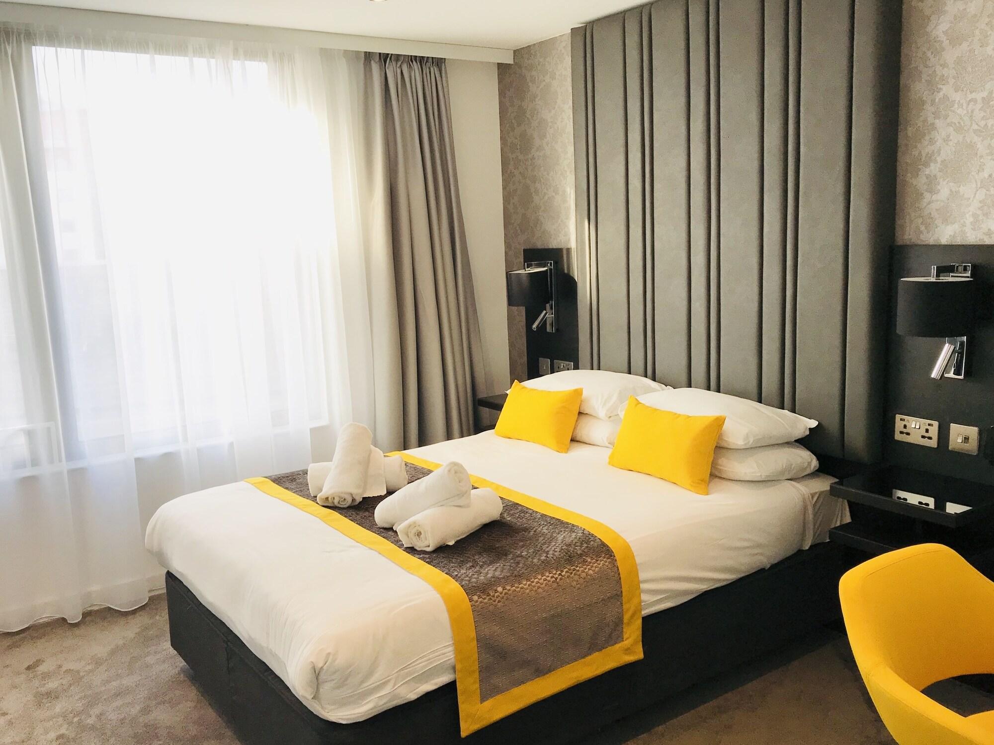 Dockside At Excel Aparthotel London