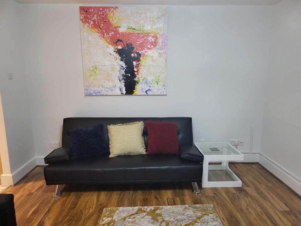 Modern Apartment, Woolwich Apartamento *