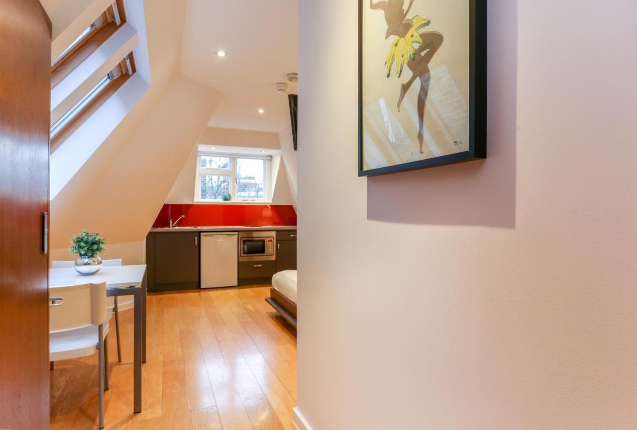 St House Serviced By Concept *