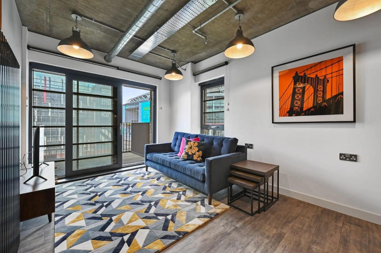 Modern And Chic At Ferrum Near Wembley Park Londres
