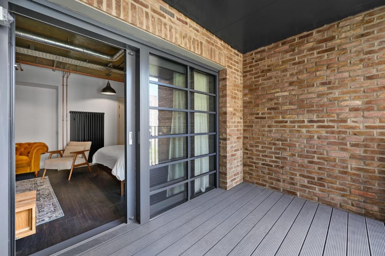 Modern And Chic At Ferrum Near Wembley Park Londres