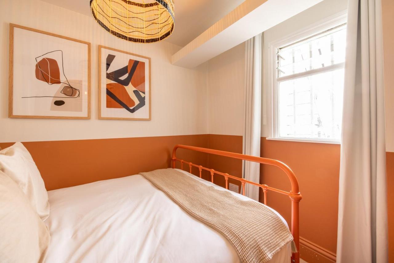 The Paddington Flat - Modern 2bdr With Patio Apartment *