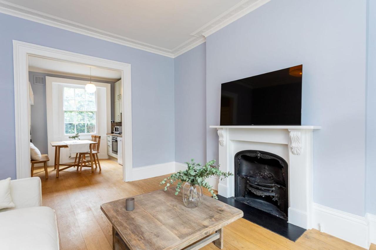 Two Bed Notting Hill Gem Apartment *