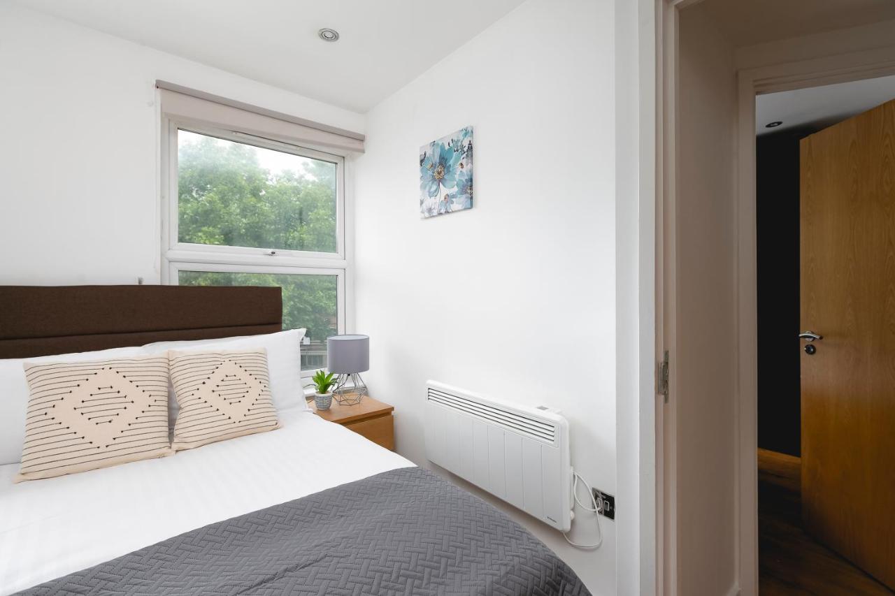 Skyvillion - Beautiful 3-bed Apartment London