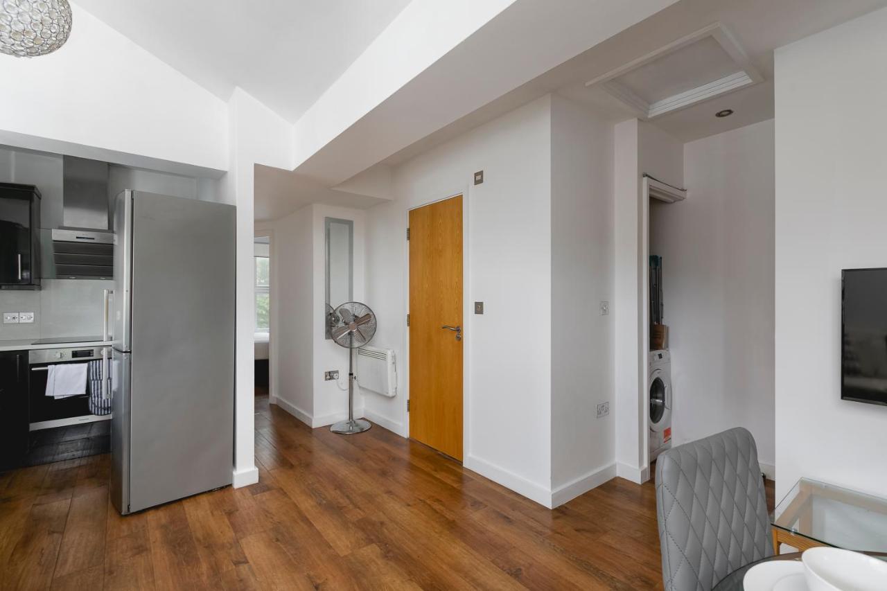 Skyvillion - Beautiful 3-bed Apartment London
