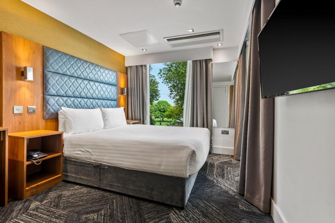 Roomzzz Stratford Appart hôtel