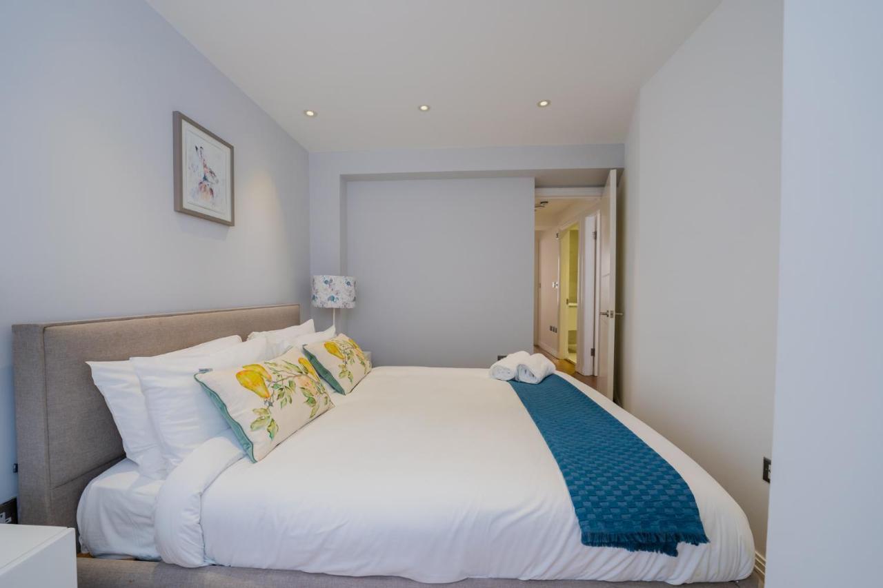 Stylish Covent Garden Apartment London