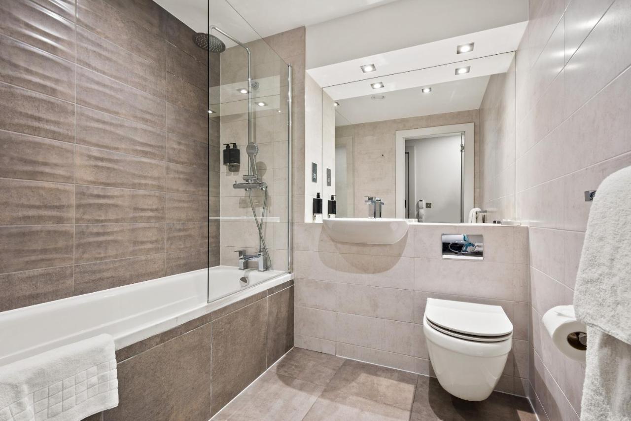 Aparthotel Roomzzz Stratford Londres