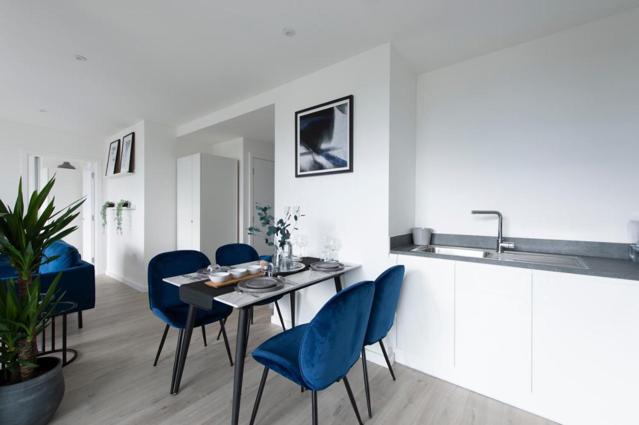 Luxury Penthouse With Stunning Views Near Excel, O2, Airport Apartamento Londres