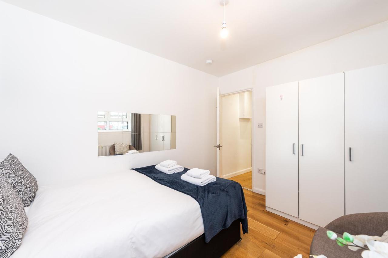 Pass The Keys In Sunny Waterloo Appartement *
