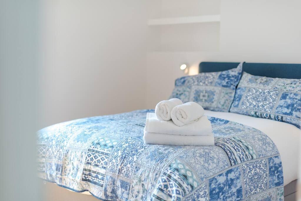 Apartamento Stunning Two Bed Rh8 *