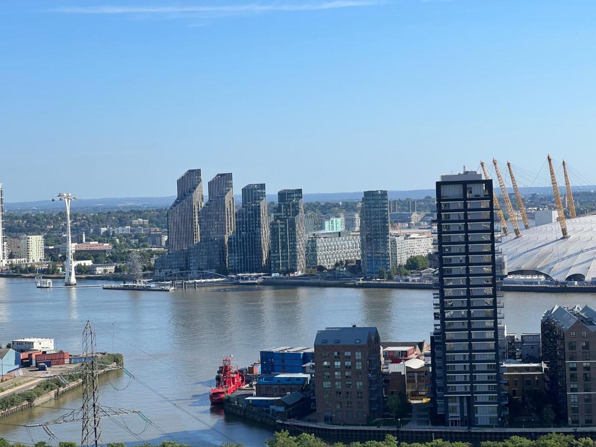 Luxury Penthouse With Stunning Views Near Excel, O2, Airport Londres