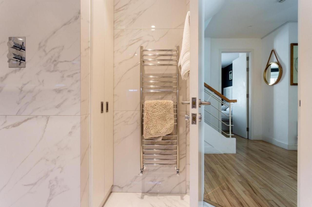 Vakantiehuis New Stunning 5bd Mews House