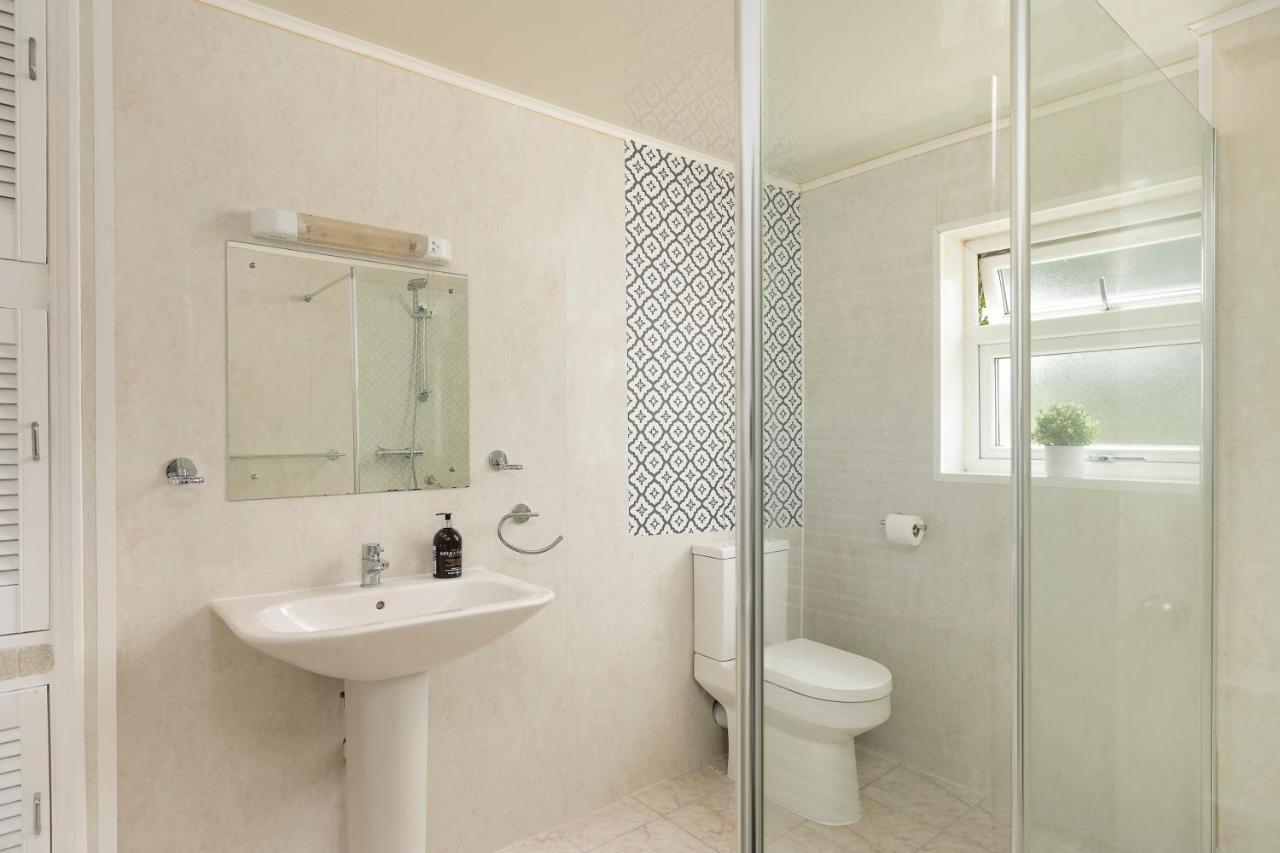 Skyvillion - 2 Bed In Finchley- 2 Mins Walk To East Finchley Tube Station Apartment