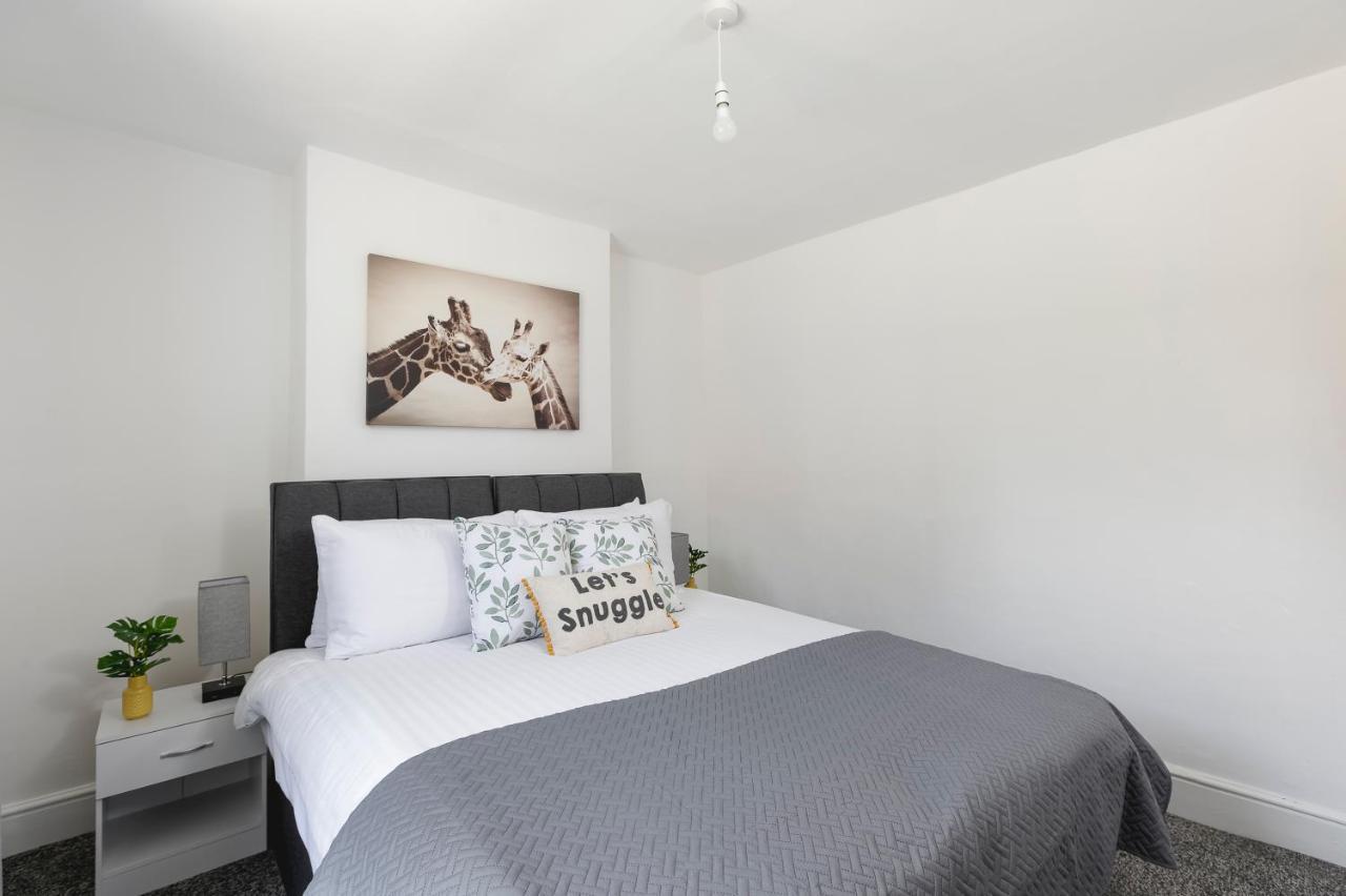 Skyvillion - 2 Bed In Finchley- 2 Mins Walk To East Finchley Tube Station * London