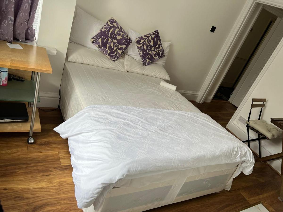 Lovely Studio Flat In * Londen