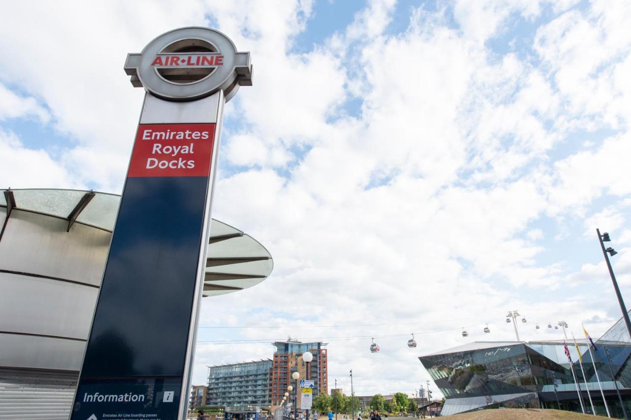 Luxury Penthouse With Stunning Views Near Excel, O2, Airport