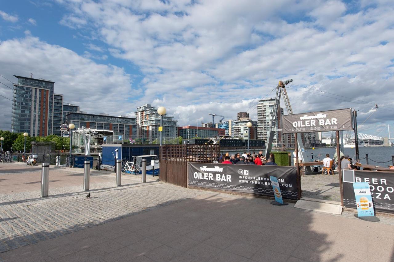 Luxury Penthouse With Stunning Views Near Excel, O2, Airport *