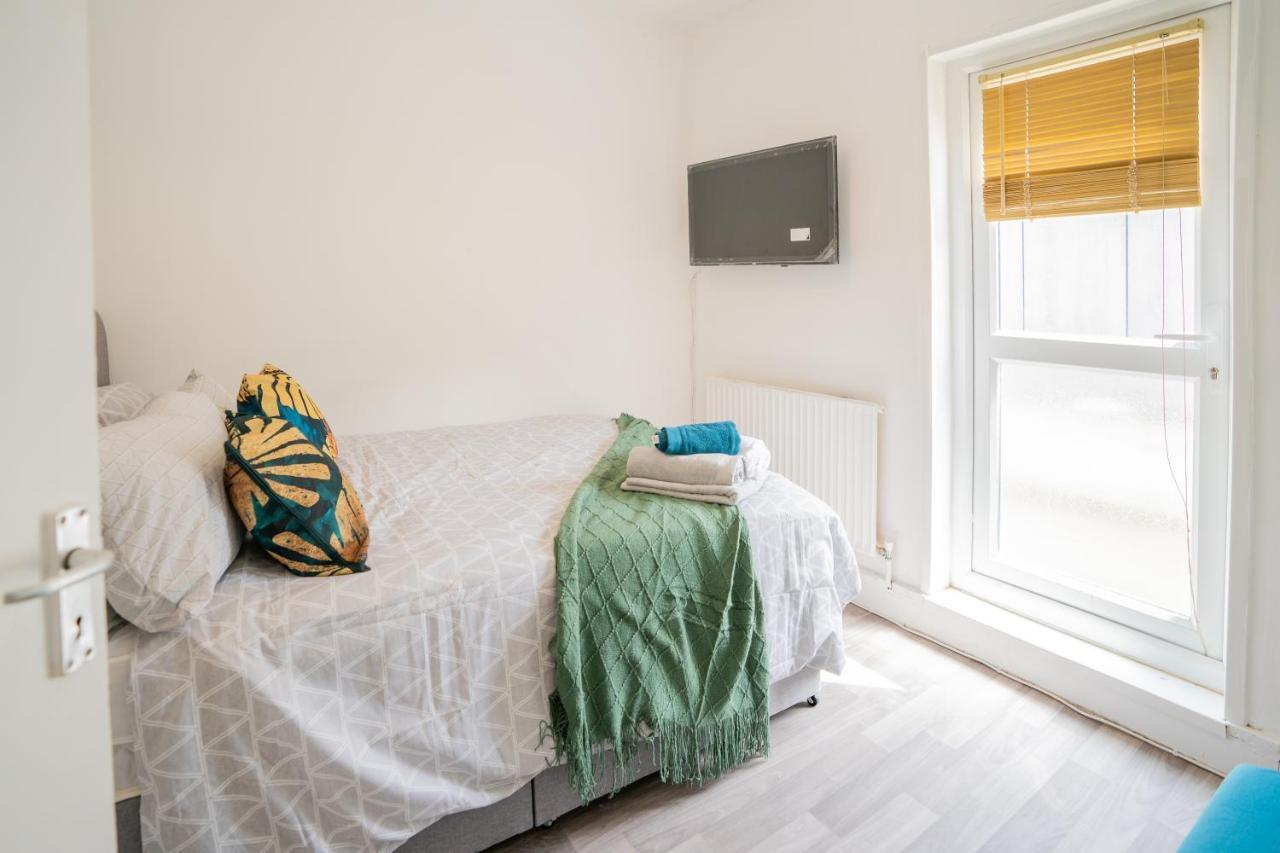 Small Private Studio In The Heart Of Angel * London
