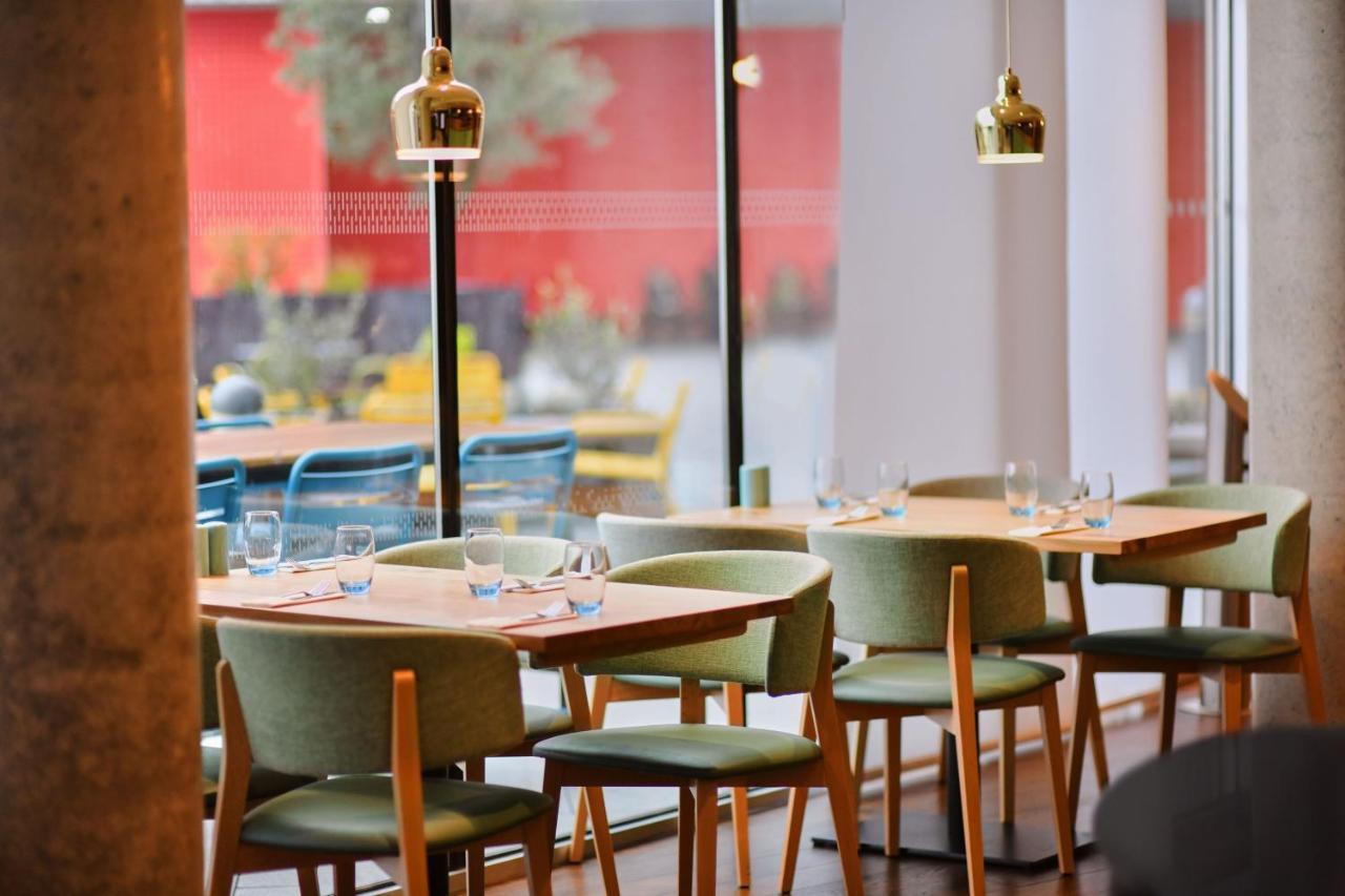 Aloft Excel Londen