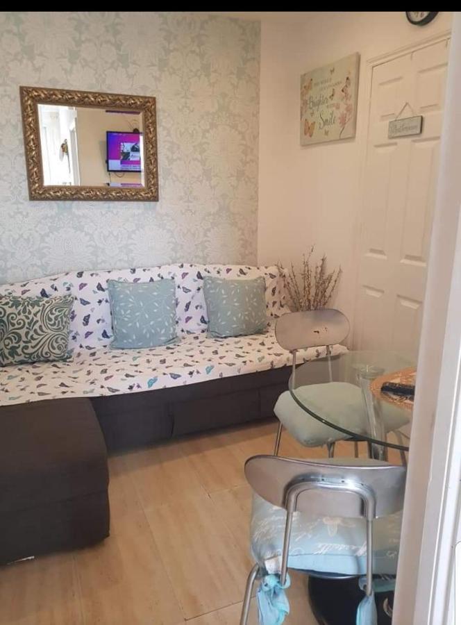 Marahanata Jadwin 1 Beautiful 1 Bedroom Flat Apartamento