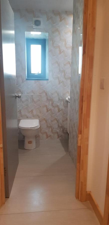 Jadwin Beautiful Share Toilet 2 People Campismo de Luxo