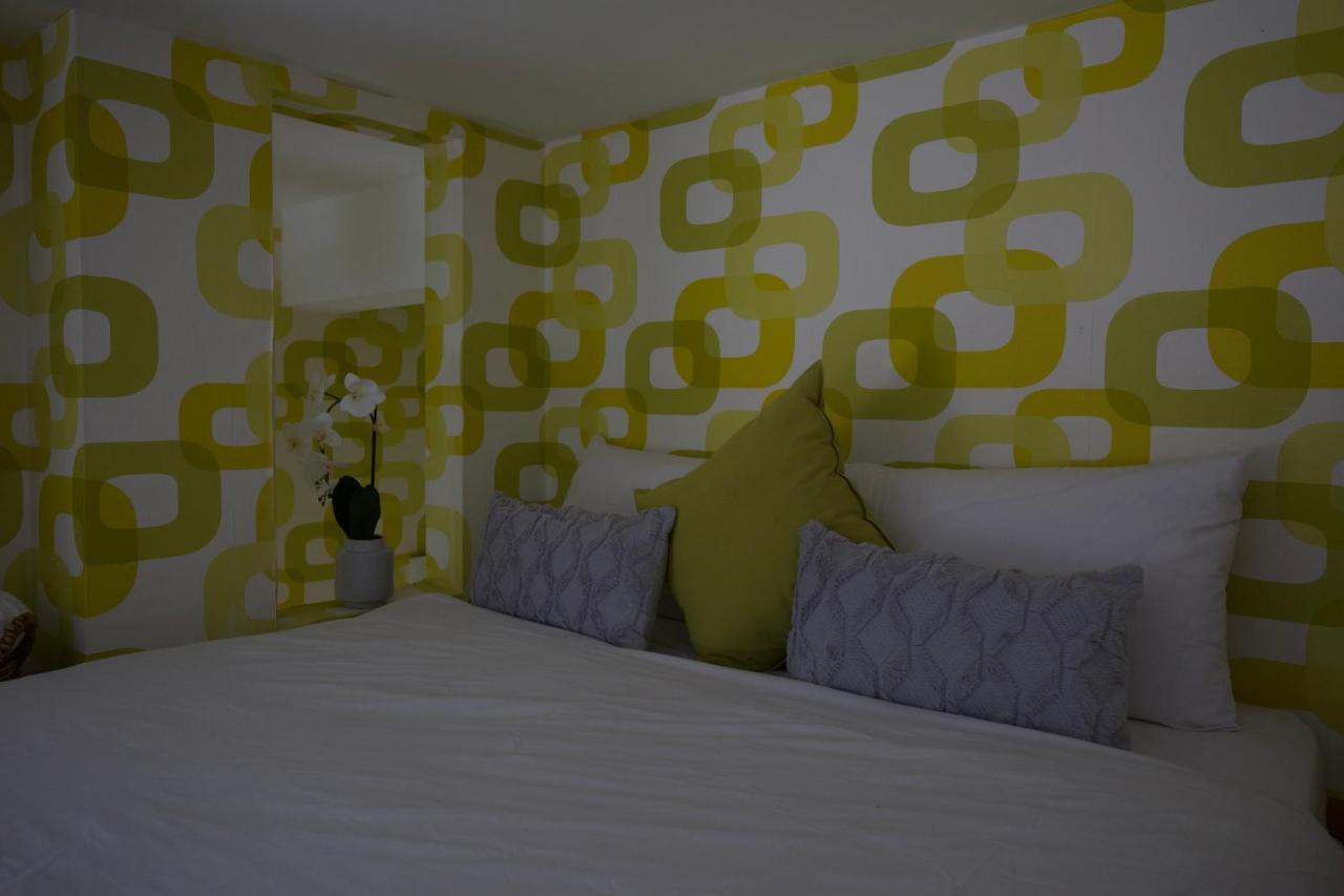 Large 2 Beds Flat Overlooking Clapham Common Park