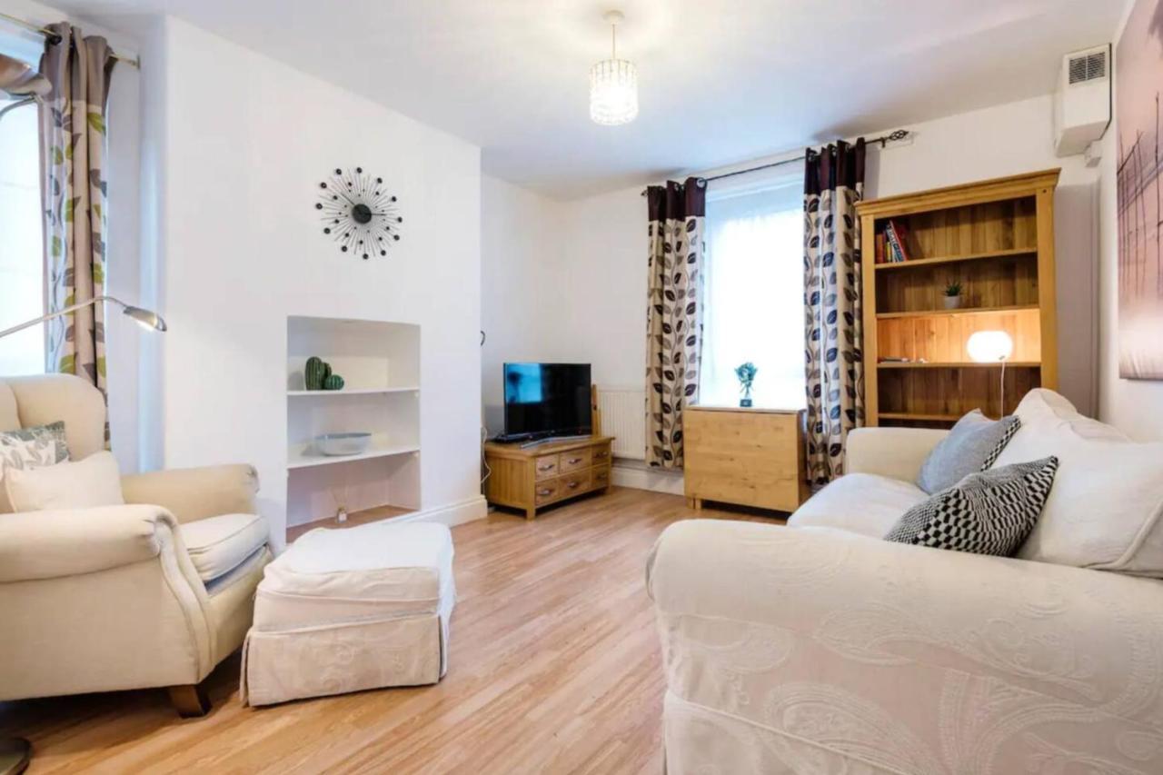 Fabulous 2 Bedroom In Bridge Apartamento Londres
