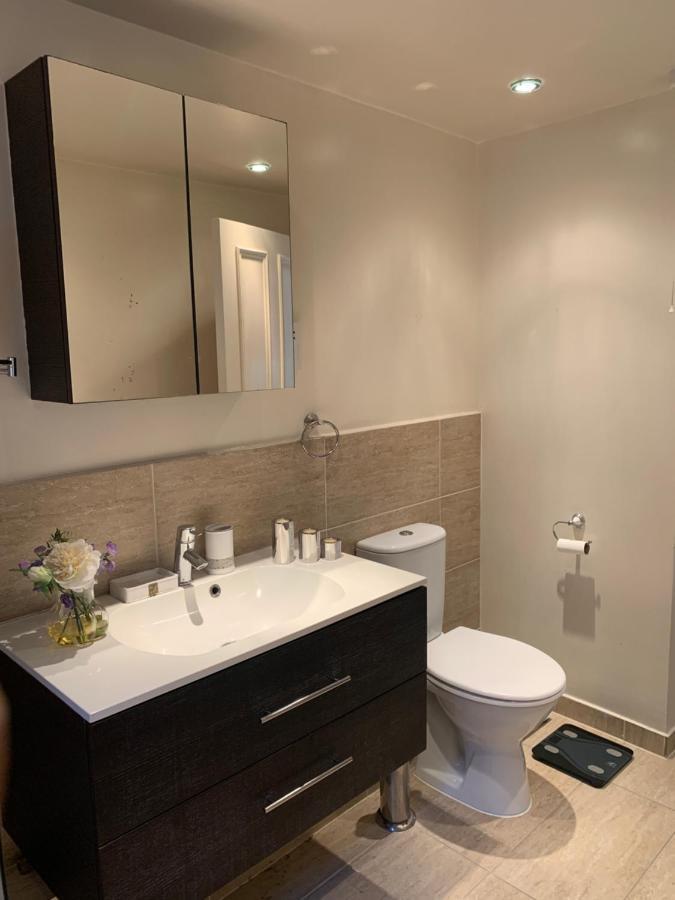 1st Floor Luxury 2 Bedroom 1 Bathroom Hampstead Apartamento *