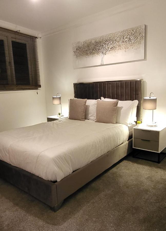 Stunning 2 Bedroom In Canary Wharf - Morland Apartment London
