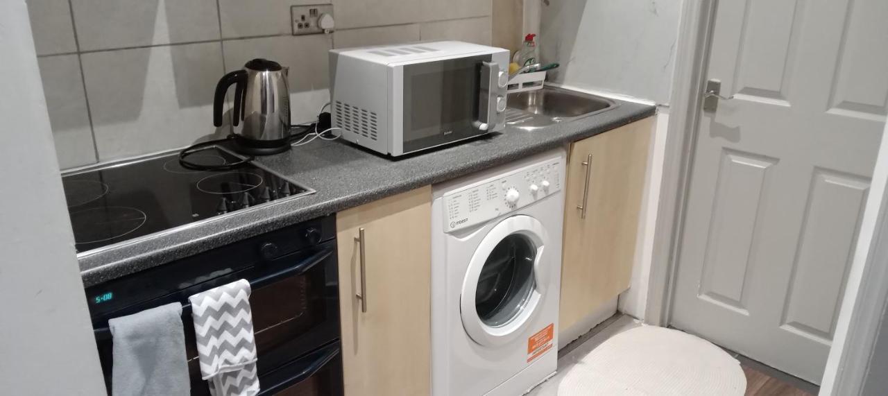 Apartamento Lovely 1 Bedroom With Garden
