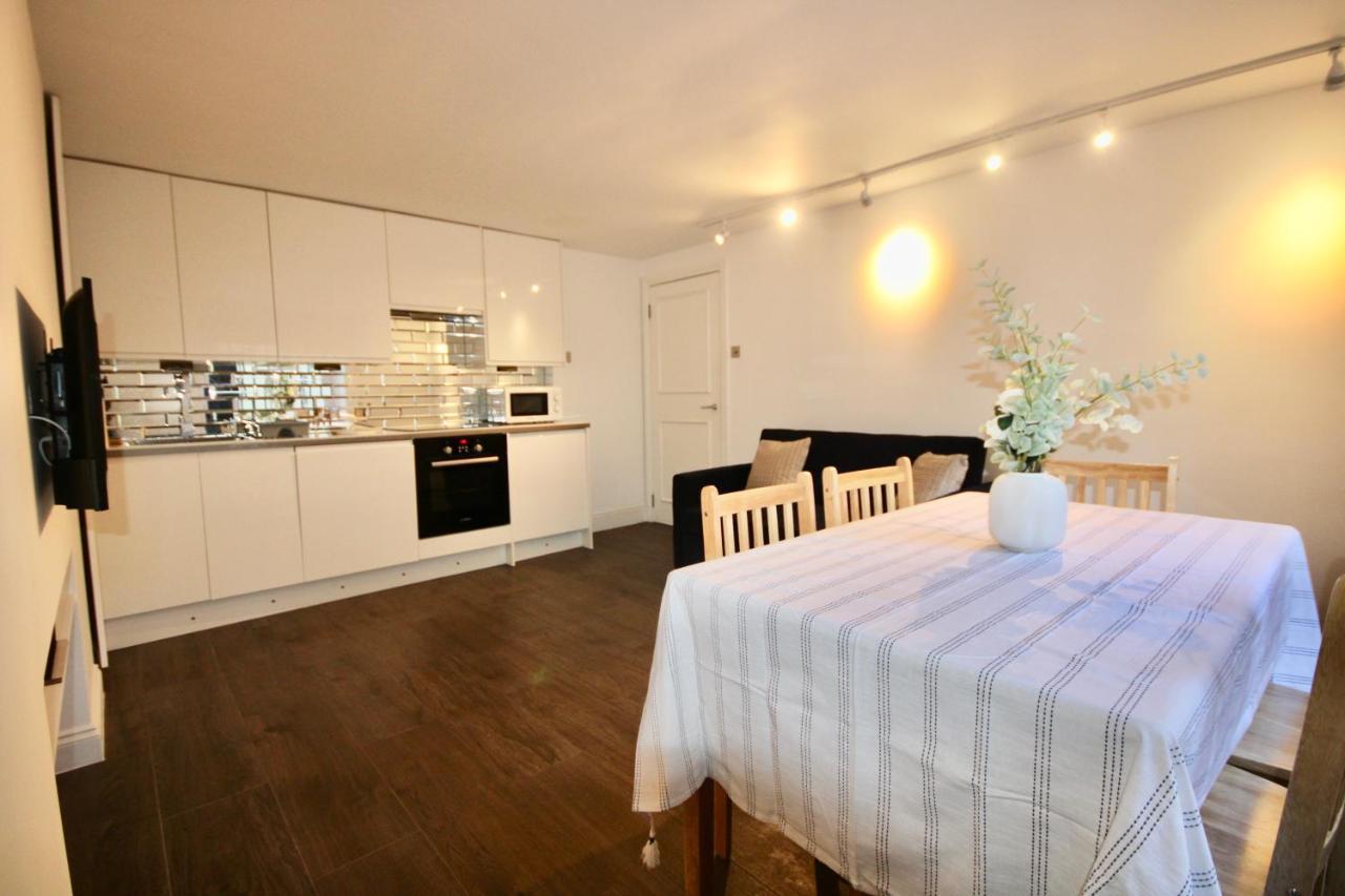 Superb Flat Near Victoria Station Londres