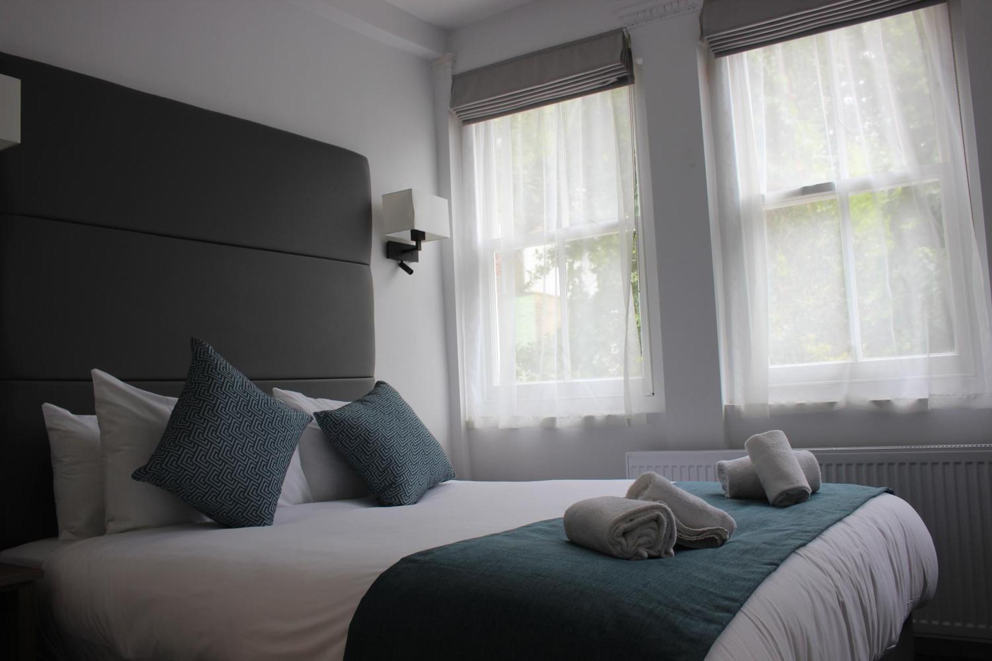 The Chapter - The J Hyde Park 3* London