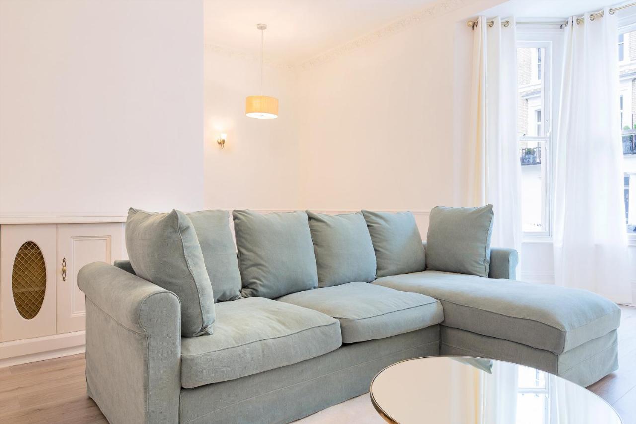 Elegant 2 Bedrooms In Chelsea With Patio Apartment London