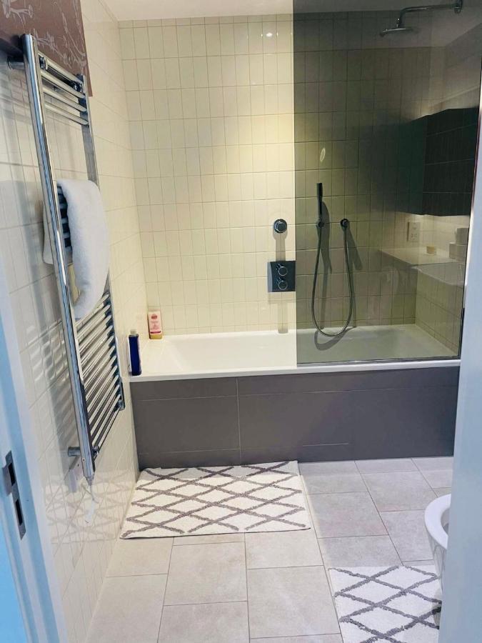 Off 13 Apartamento *