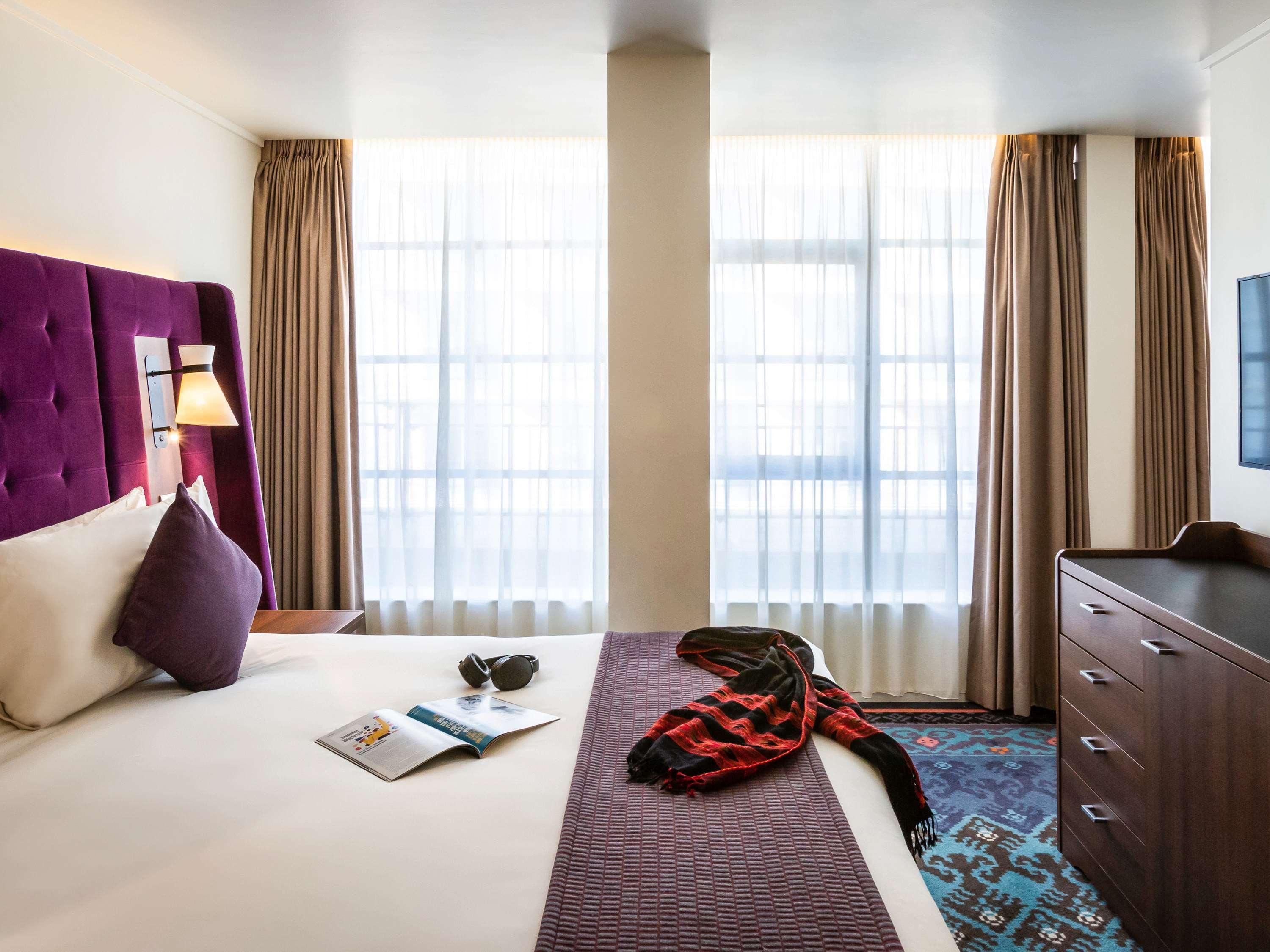 Hotel Mercure Bridge 4*